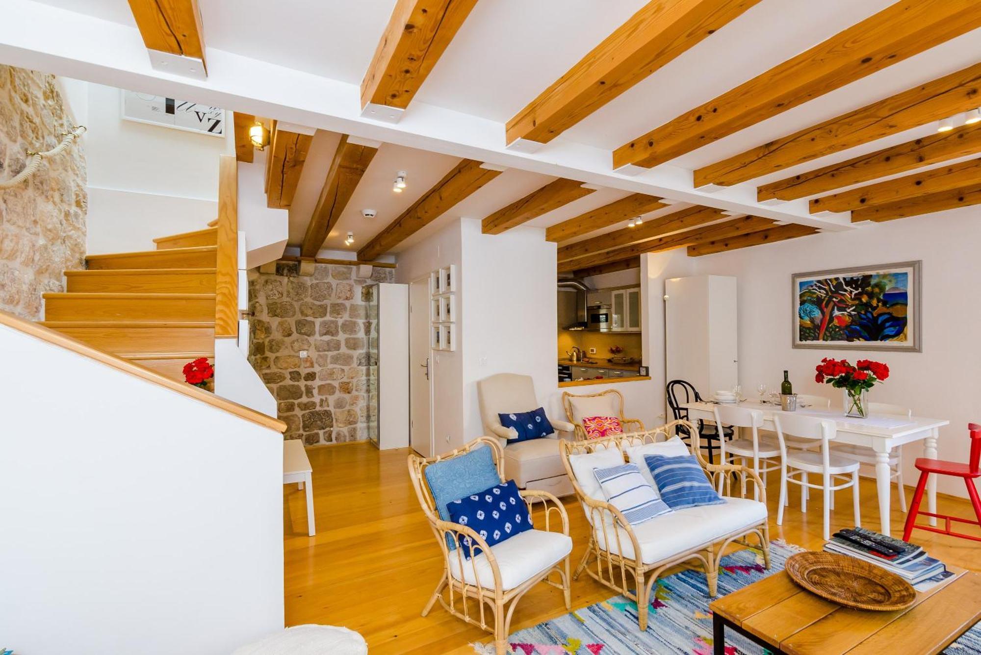 Domino 18 Apartman *